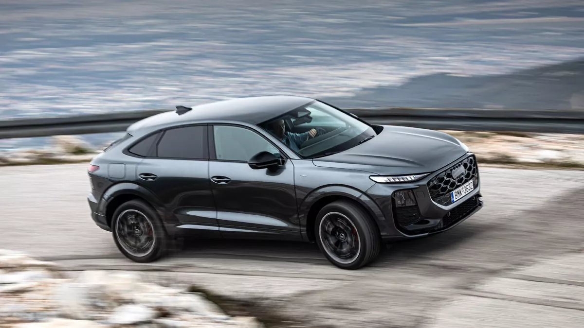 Δοκιμάζουμε Audi Q3 Sportback e-hybrid S line (τιμή)