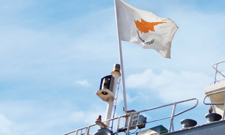 &Pi;&lambda;&omicron;ί&omicron; &upsilon;&pi;ό &kappa;&upsilon;&pi;&rho;&iota;&alpha;&kappa;ή &sigma;&eta;&mu;&alpha;ί&alpha; &beta;&rho;ί&sigma;&kappa;&epsilon;&tau;&alpha;&iota; &kappa;&alpha;&theta;&eta;&lambda;&omega;&mu;έ&nu;&omicron; &sigma;&tau;&alpha; &Sigma;&tau;&epsilon;&nu;ά &tau;&omicron;&upsilon; &Omicron;&rho;&mu;&omicron;ύ&zeta;, &pi;&alpha;&rho;&alpha;&kappa;&omicron;&lambda;&omicron;&upsilon;&theta;&epsilon;ί &sigma;&tau;&epsilon;&nu;ά &eta; &Lambda;&epsilon;&upsilon;&kappa;&omega;&sigma;ί&alpha;