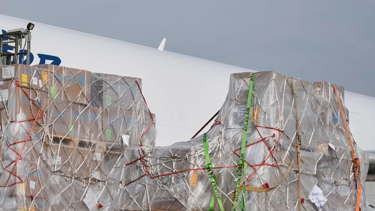 Financial Times: Η Ρωσία στέλνει drones, φάρμακα και τρόφιμα στο Ιράν