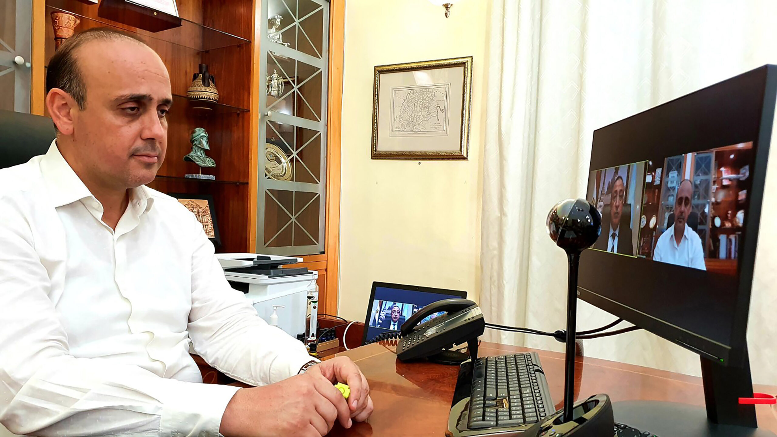 &Gamma;&iota;&alpha;&tau;ί &delta;&epsilon;&nu; &omicron;&delta;&eta;&gamma;&epsilon;ί&tau;&alpha;&iota; &sigma;&epsilon; &delta;ί&kappa;&eta; &eta; &upsilon;&pi;ό&theta;&epsilon;&sigma;&eta; &tau;&omicron;&upsilon; &phi;&epsilon;&rho;ό&mu;&epsilon;&nu;&omicron;&upsilon; &xi;&upsilon;&lambda;&omicron;&delta;&alpha;&rho;&mu;&omicron;ύ &tau;&eta;&sigmaf; &sigma;&upsilon;&zeta;ύ&gamma;&omicron;&upsilon; &Phi;&alpha;ί&delta;&omega;&nu;&omicron;&sigmaf;