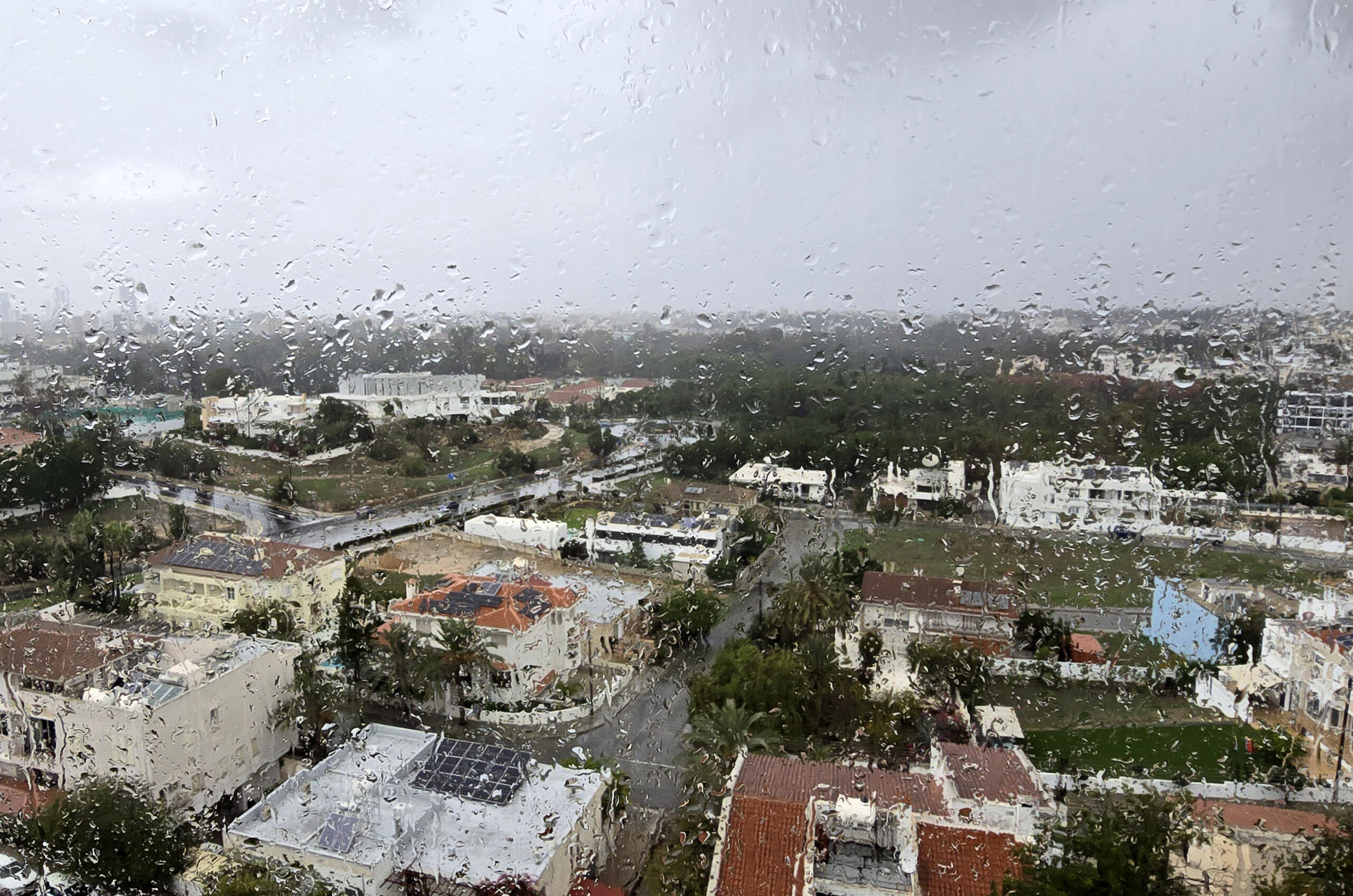 Συνεχίζονται τα έντονα καιρικά φαινόμενα, πότε θα μας επηρεάσει ισχυρό πεδίο ανέμων