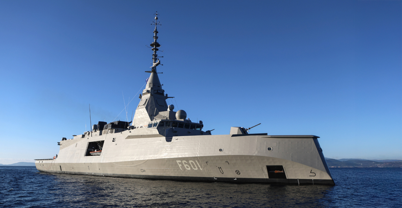 Έφτασαν στην Κύπρο οι φρεγάτες «Κίμων» και «Ψαρά», πλέουν ανοιχτά της Πάφου