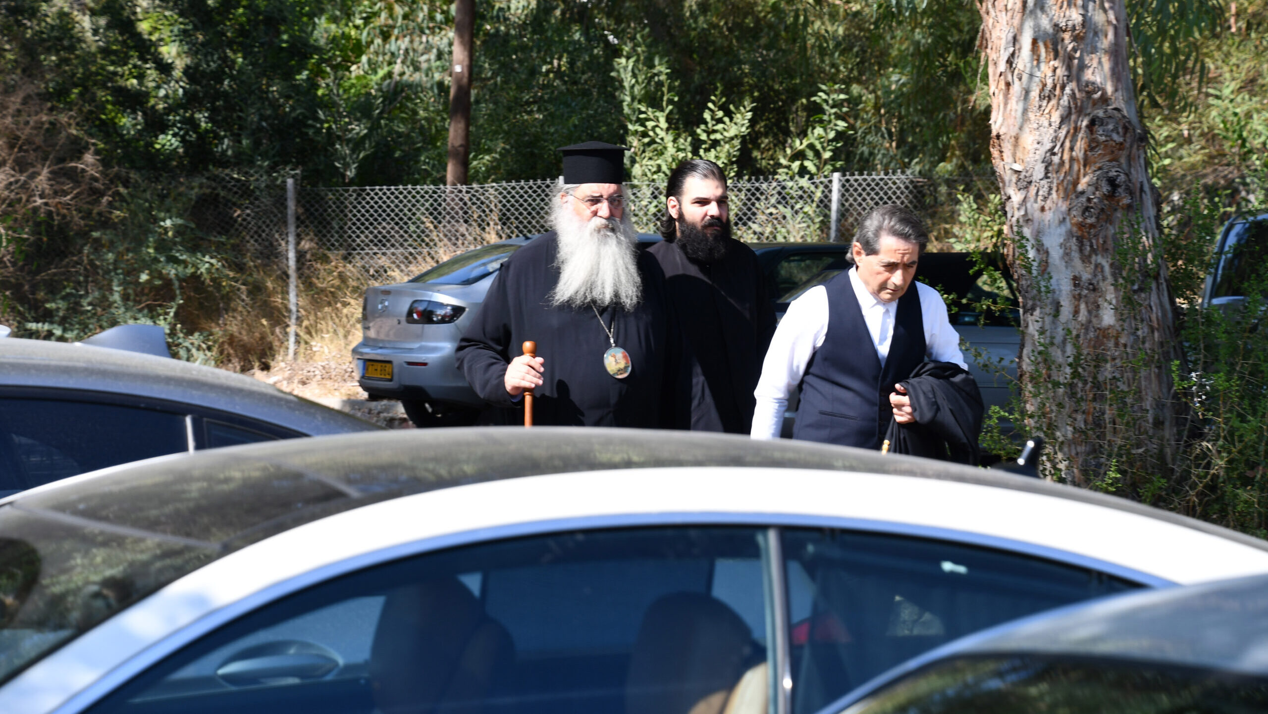 &Sigma;&tau;&omicron; &Sigma;&upsilon;&nu;&tau;&alpha;&gamma;&mu;&alpha;&tau;&iota;&kappa;ό &Delta;&iota;&kappa;&alpha;&sigma;&tau;ή&rho;&iota;&omicron; &pi;&rho;&omicron;&sigma;&phi;&epsilon;ύ&gamma;&epsilon;&iota; &omicron; &Mu;&eta;&tau;&rho;&omicron;&pi;&omicron;&lambda;ί&tau;&eta;&sigmaf; &Mu;ό&rho;&phi;&omicron;&upsilon; &Nu;&epsilon;ό&phi;&upsilon;&tau;&omicron;&sigmaf;