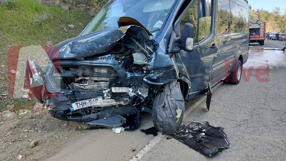 &Phi;&Omega;&Tau;&Omicron;: &Sigma;&tau;&omicron; &nu;&omicron;&sigma;&omicron;&kappa;&omicron;&mu;&epsilon;ί&omicron; 13 &mu;&alpha;&theta;&eta;&tau;έ&sigmaf;, &mu;&epsilon;&tau;&omega;&pi;&iota;&kappa;ή &eta; &sigma;ύ&gamma;&kappa;&rho;&omicron;&upsilon;&sigma;&eta; &tau;&omicron;&upsilon; &sigma;&chi;&omicron;&lambda;&iota;&kappa;&omicron;ύ &lambda;&epsilon;&omega;&phi;&omicron;&rho;&epsilon;ί&omicron;&upsilon; &mu;&epsilon; &tau;&omicron; &Iota;&Chi; &sigma;&tau;&omicron; &Pi;&alpha;&lambda;&alpha;&iota;&chi;ώ&rho;&iota;