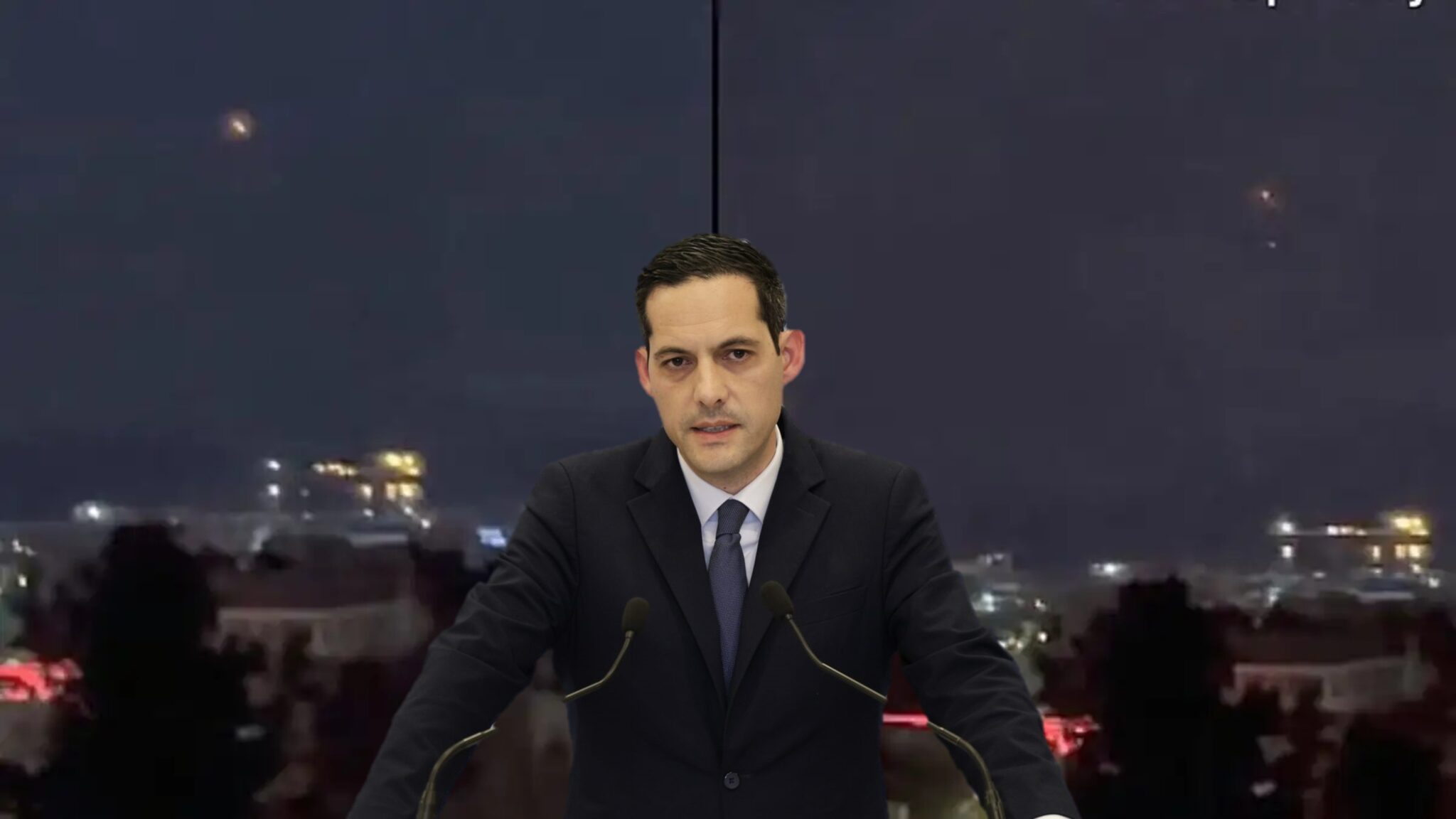 «Φαντάζουν πολύ πιο κοντά»: Η απάντηση Λετυμπιώτη για εκρήξεις και λάμψεις στον ουρανό της Κύπρου