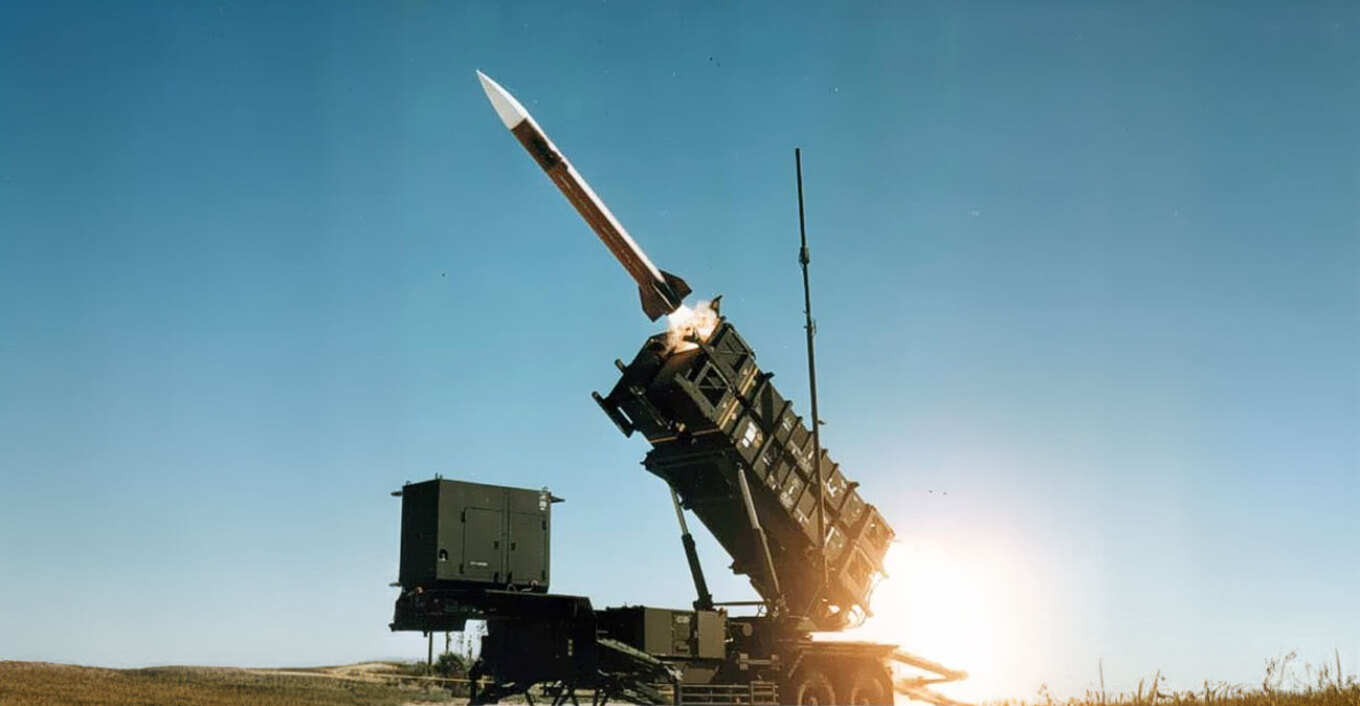 Ελληνικά συστήματα Patriot κατέρριψαν ιρανικούς βαλλιστικούς πυραύλους