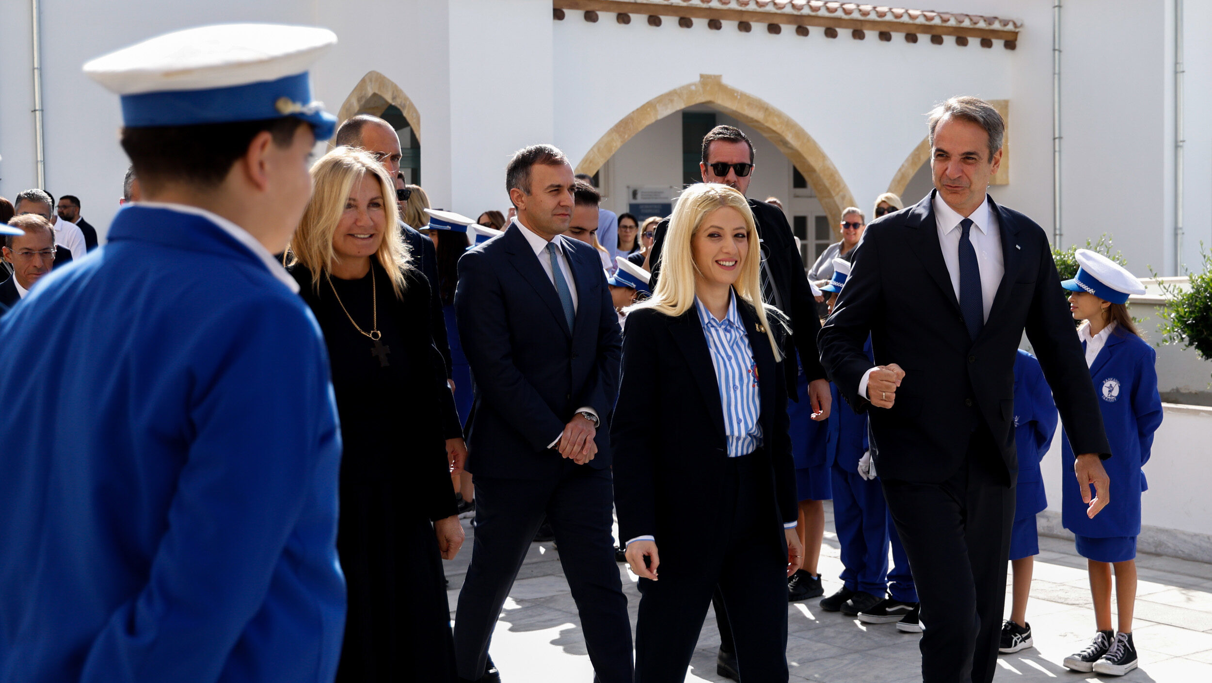 &Epsilon;&upsilon;&chi;&alpha;&rho;ί&sigma;&tau;&eta;&sigma;&epsilon; &tau;&omicron;&nu; &Mu;&eta;&tau;&sigma;&omicron;&tau;ά&kappa;&eta; &eta; &Alpha;&nu;&nu;ί&tau;&alpha; &gamma;&iota;&alpha; &tau;&eta; &sigma;&tau;ή&rho;&iota;&xi;&eta;, &tau;&alpha; &epsilon;ί&pi;&alpha;&nu; &gamma;&iota;&alpha; &tau;&eta; &Mu;έ&sigma;&eta; &Alpha;&nu;&alpha;&tau;&omicron;&lambda;ή