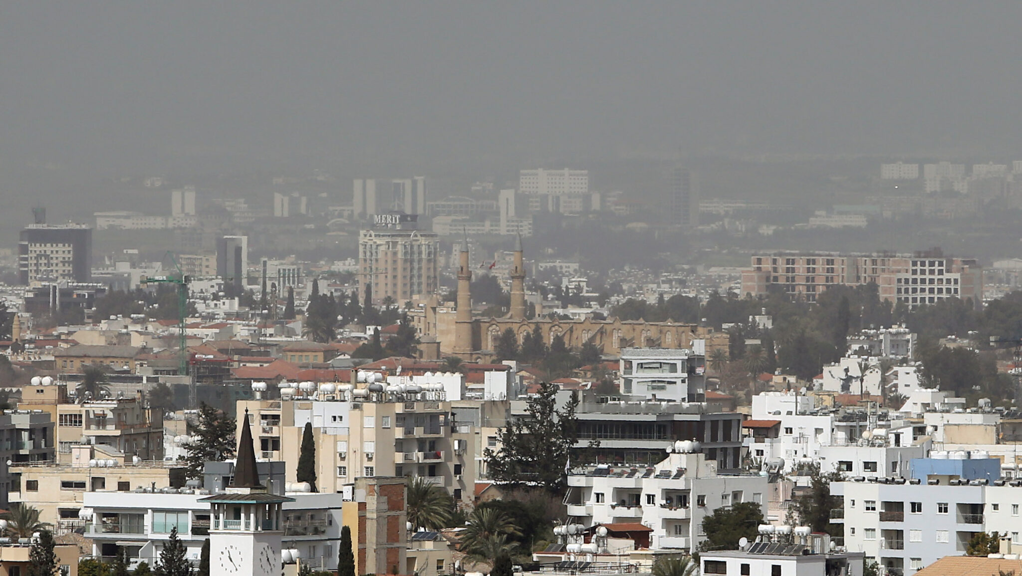 Η αλήθεια πίσω από τα ελάχιστα εμβαδά