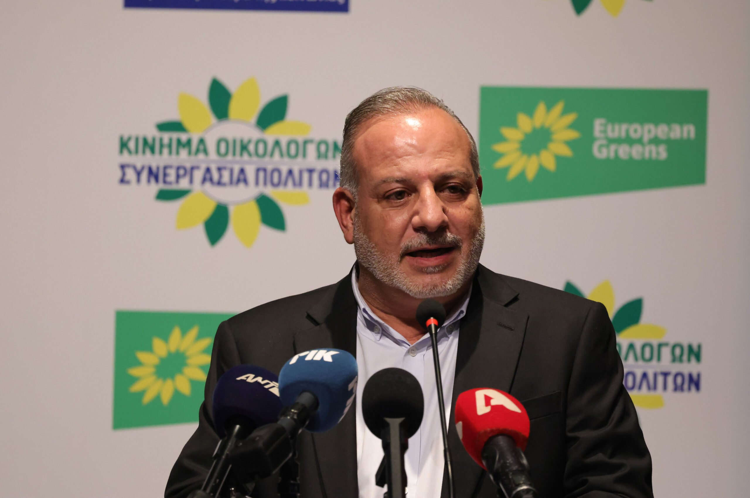 Ά&lambda;&lambda;&omicron;&upsilon;&sigmaf; &tau;&rho;&epsilon;&iota;&sigmaf; &upsilon;&pi;&omicron;&psi;&eta;&phi;ί&omicron;&upsilon;&sigmaf; &alpha;&nu;&alpha;&kappa;&omicron;ί&nu;&omega;&sigma;&alpha;&nu; &omicron;&iota; &Omicron;&iota;&kappa;&omicron;&lambda;ό&gamma;&omicron;&iota;