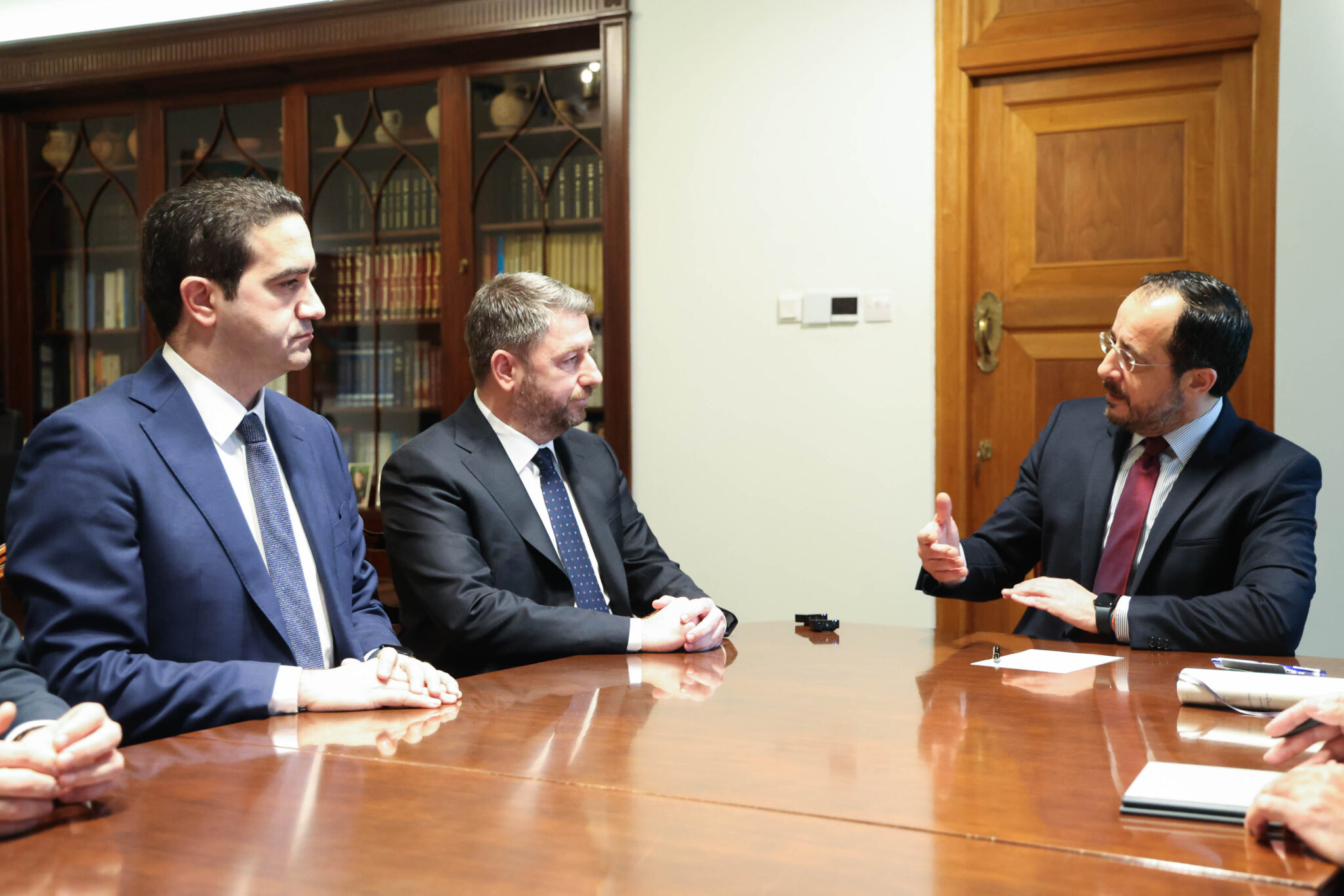 Είδε τον Ανδρουλάκη ο ΠτΔ: Η ασφάλεια της Κύπρου είναι και ασφάλεια της ΕΕ