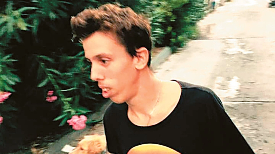 Στα 15 χρόνια τα ισόβια στον γιο καθηγητή του ΕΜΠ για τη δολοφονία 26χρονου στις Σπέτσες το 2020