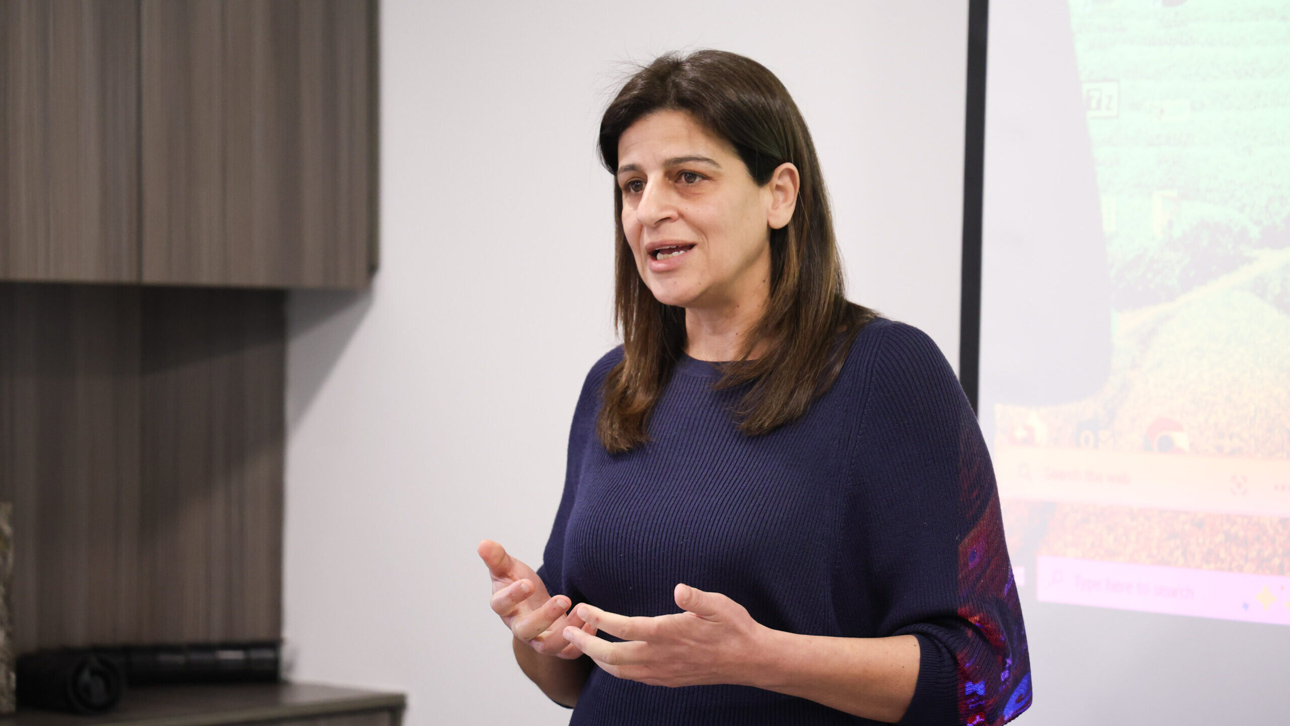 &Epsilon;&pi;ί&tau;&rho;&omicron;&pi;&omicron;&sigmaf; &Iota;&sigma;ό&tau;&eta;&tau;&alpha;&sigmaf;: &Eta; &delta;&iota;&kappa;&alpha;&iota;&omicron;&sigma;ύ&nu;&eta; &pi;&upsilon;&lambda;ώ&nu;&alpha;&sigmaf; ά&sigma;&kappa;&eta;&sigma;&eta;&sigmaf; &delta;&iota;&kappa;&alpha;&iota;&omega;&mu;ά&tau;&omega;&nu; &tau;&omega;&nu; &gamma;&upsilon;&nu;&alpha;&iota;&kappa;ώ&nu;