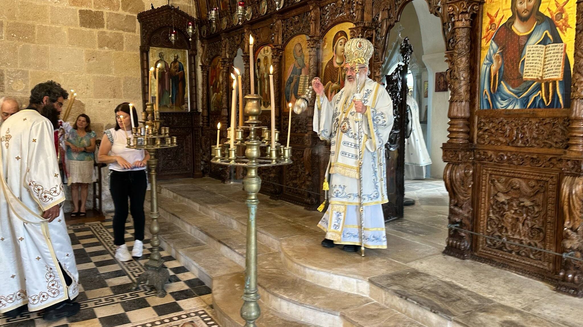 «Ανύπαρκτη» η υπόθεση κατά του Επισκόπου Καρπασίας, γιατί ο ίδιος ζητά συγνώμη