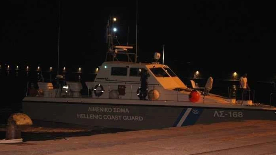 Διασώθηκαν σχεδόν σαράντα μετανάστες νότια των Καλών Λιμένων στην Κρήτη