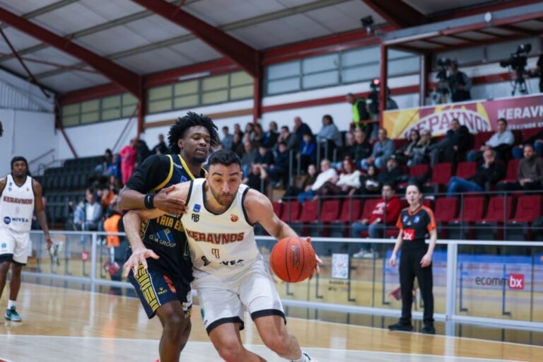 Άνετη νίκη του Κεραυνού επί της ΑΕΛ