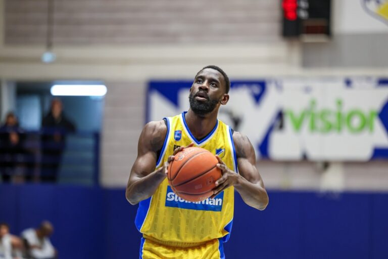 Ο ΑΠΟΕΛ Perestroika λύγισε τον Απόλλωνα στο φινάλε