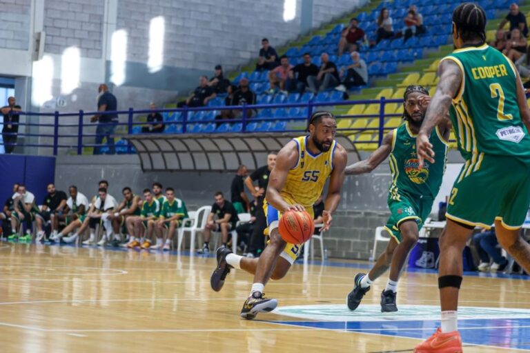 Νίκησε τον ΑΠΟΕΛ και έκανε το πρώτο βήμα για πρόκριση στους τελικούς η ΑΕΚ