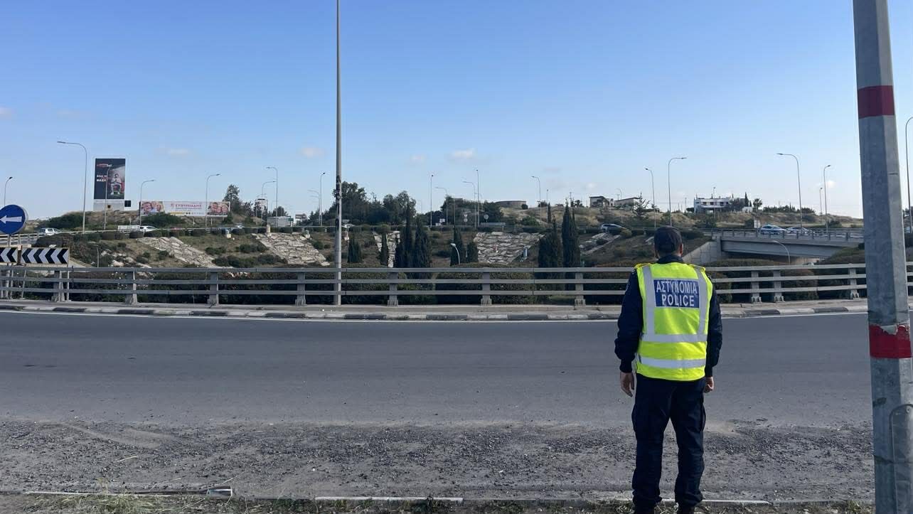 «Δεν μας φταίει ο κόσμος, αλλά δεν σταματάμε»: Γιατί άνοιξαν τη Ριζοελιά οι κτηνοτρόφοι, πώς απαντούν στο χάος που προκλήθηκε