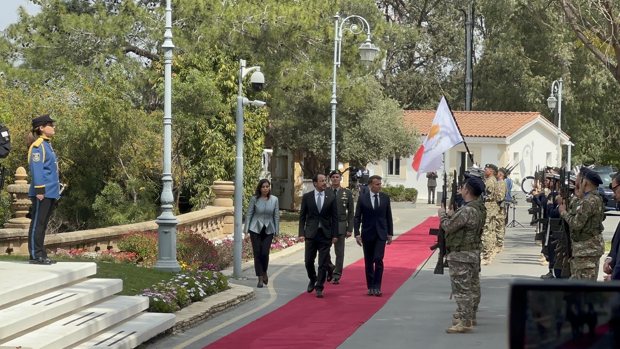 Συμπαραστάτης του κυπριακού λαού δήλωσε ο Μακρόν, στο υψηλότερο επίπεδο η συνεργασία διαβεβαίωσε ο Χριστοδουλίδης