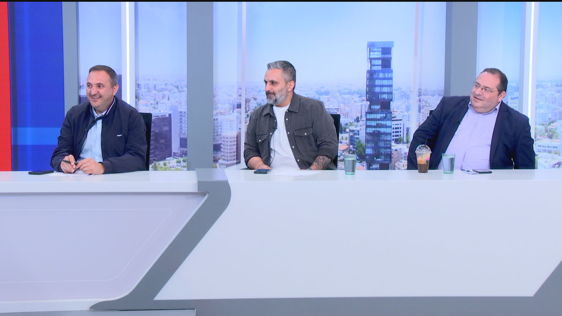 Από τη δημοσιογραφία, στα βουλευτικά έδρανα: Το όραμα Κωνσταντίνου, Χρυσάνθου και Σούγλη