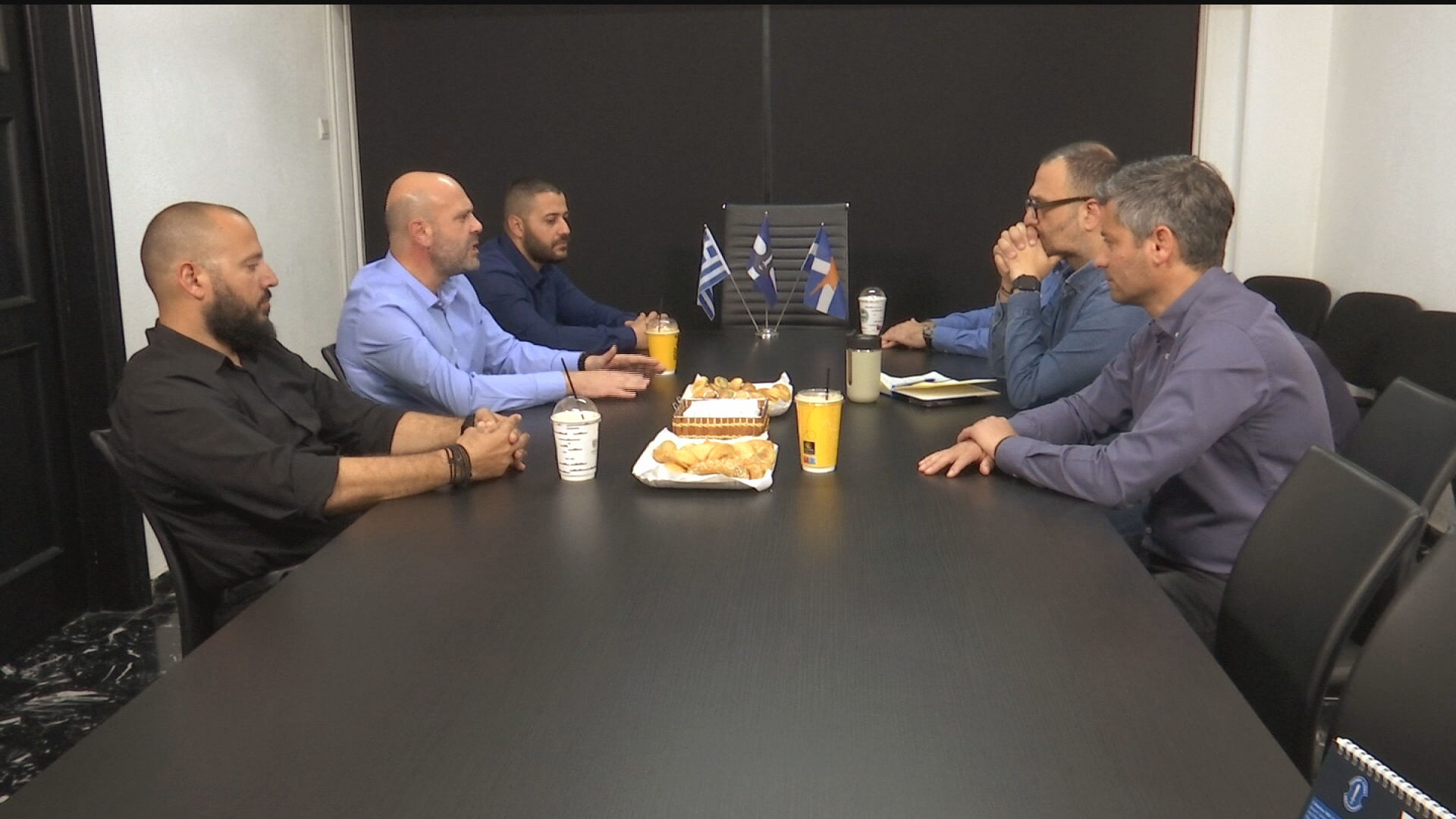 «Πολιτικός καφές» στο ΕΛΑΜ