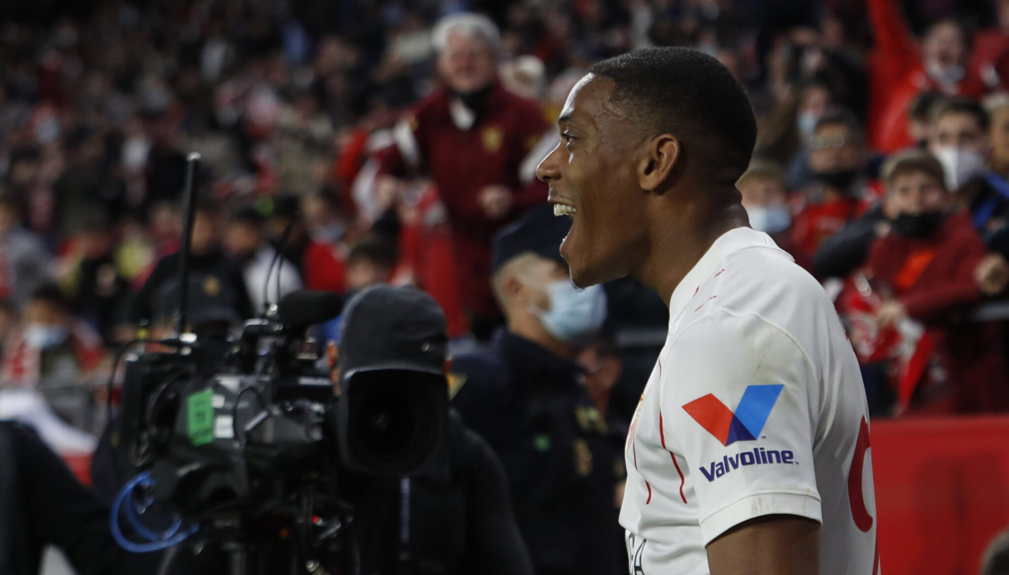 Μετράει μέρες στη Μοντερέι ο Μαρσιάλ – Κόπηκε από την ομάδα