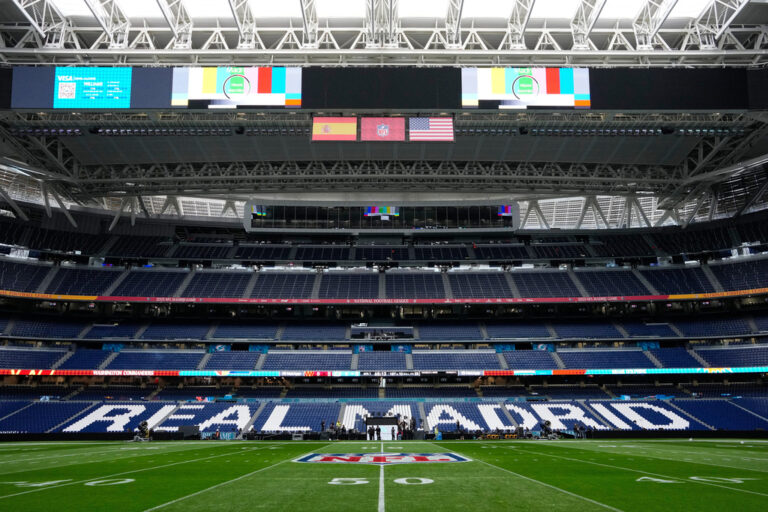 Κλείνει ξανά η οροφή του «Μπερναμπέου» στη σημερινή μάχη της Ρεάλ με την Μπάγερν