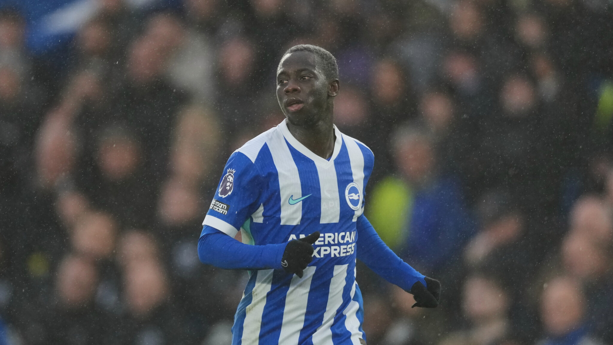 Η Λίβερπουλ εξετάζει Μίντεχ ως αντι-Σαλάχ