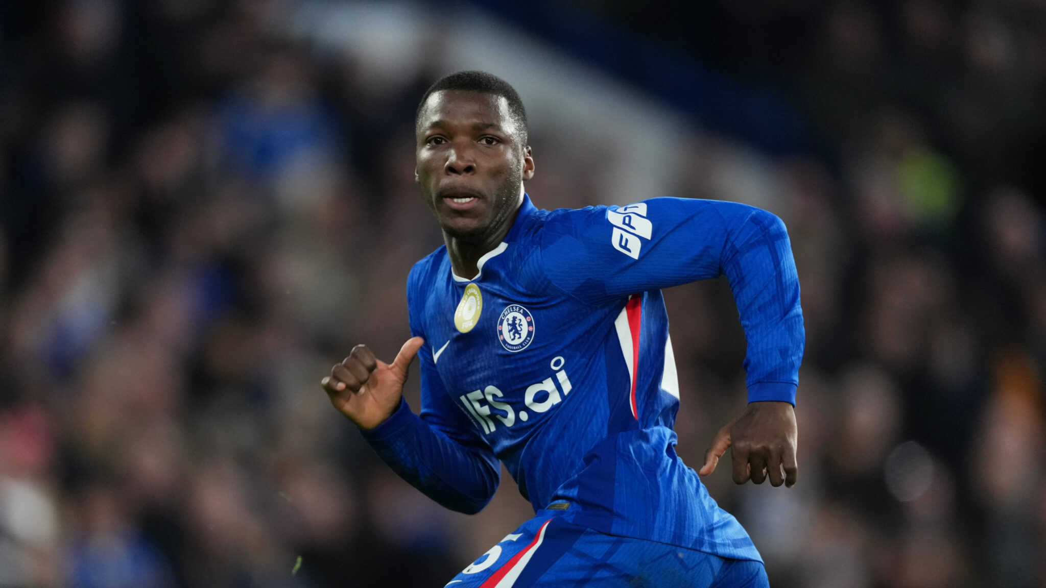 Νέο συμβόλαιο με την Τσέλσι για τον Καϊσέδο