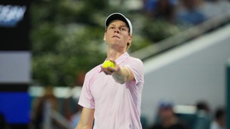 Τέλος στο ιστορικό σερί του Σίνερ παρά την πρόκριση στους «8» του Monte-Carlo Masters (ΒΙΝΤΕΟ)