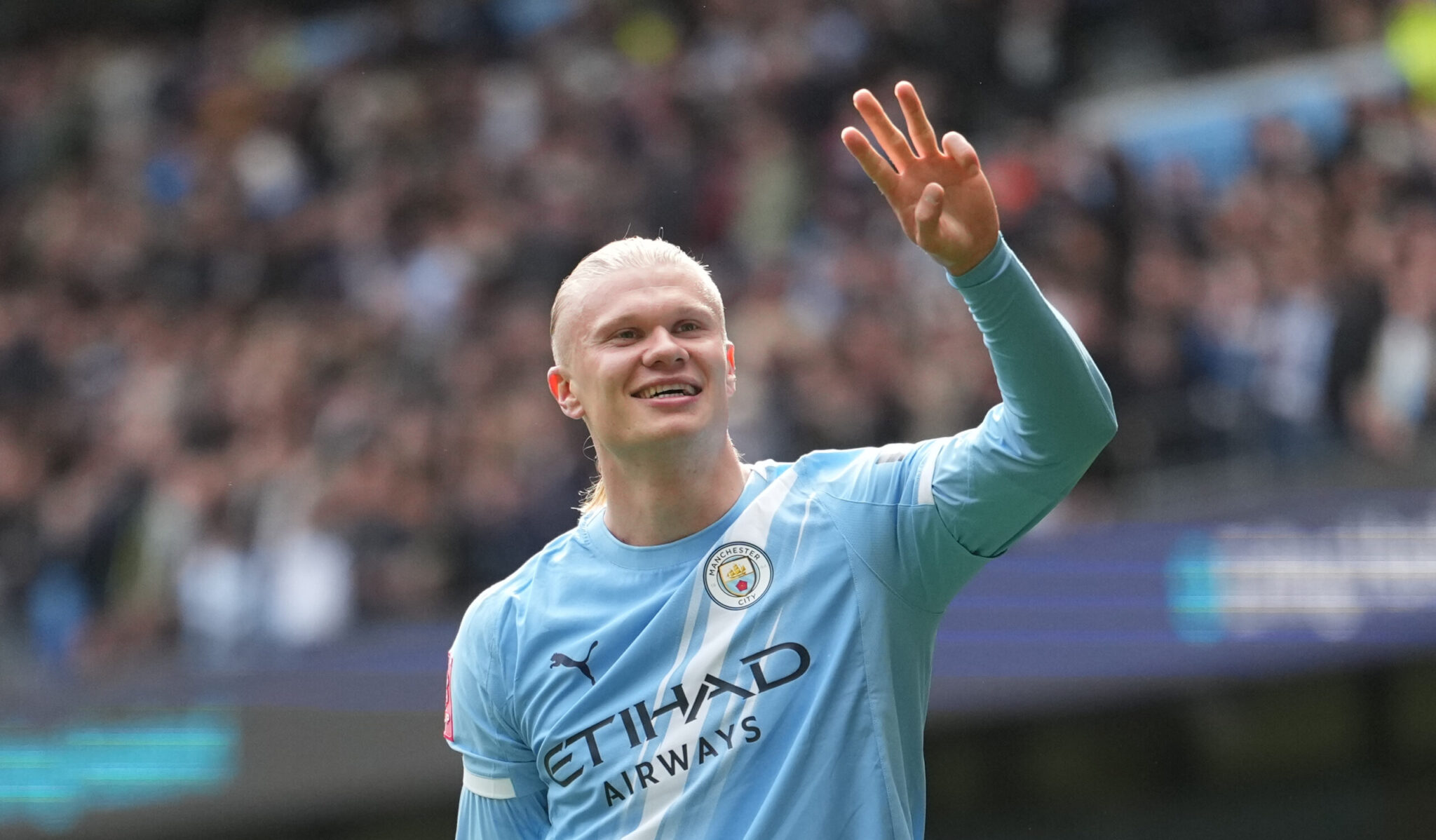 Παράσταση για έναν… Χάαλαντ, διασυρμός της Λίβερπουλ και πρόκριση της Σίτι στους «4»