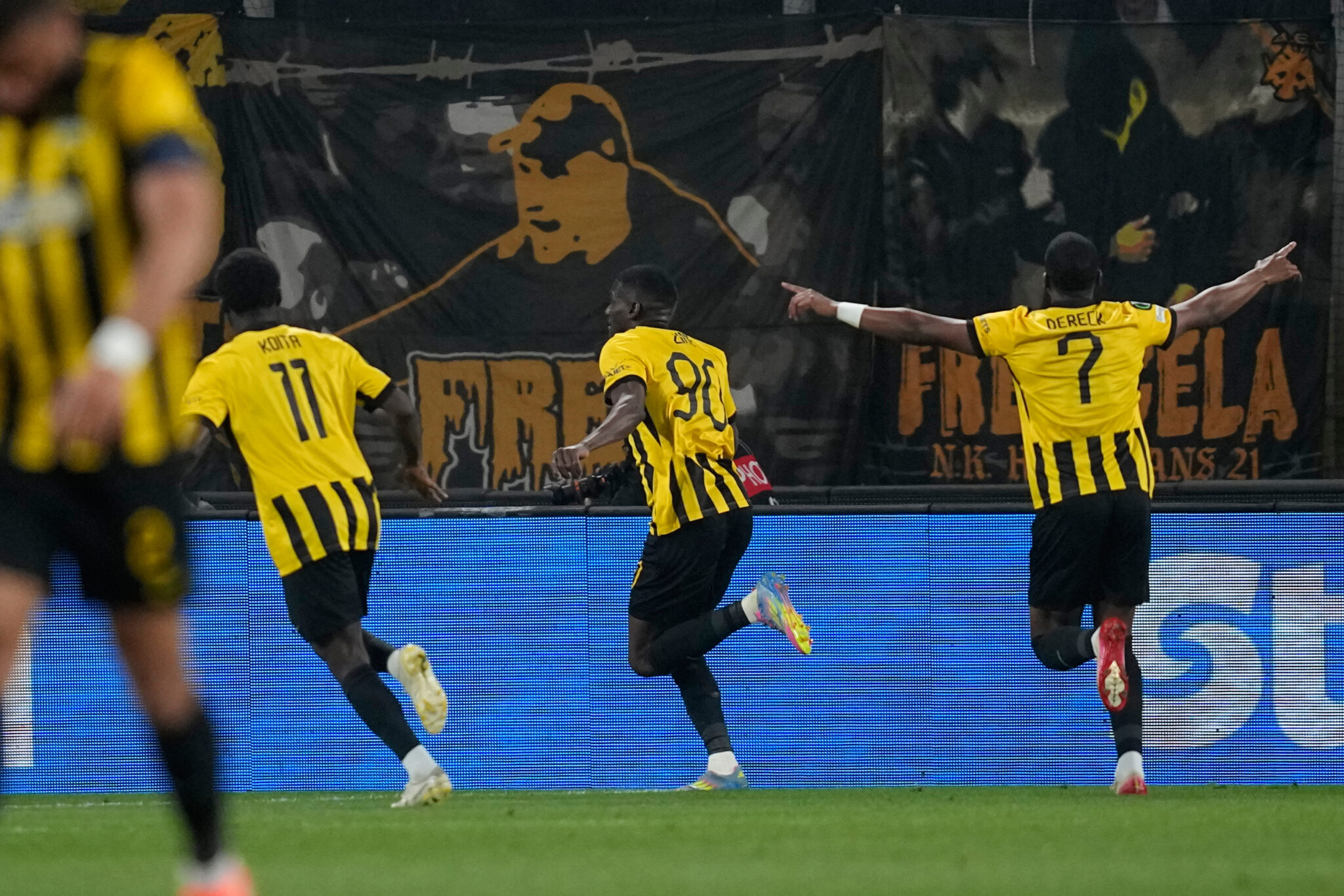 Τα έσοδα της ΑΕΚ από την πορεία της στο Conference League