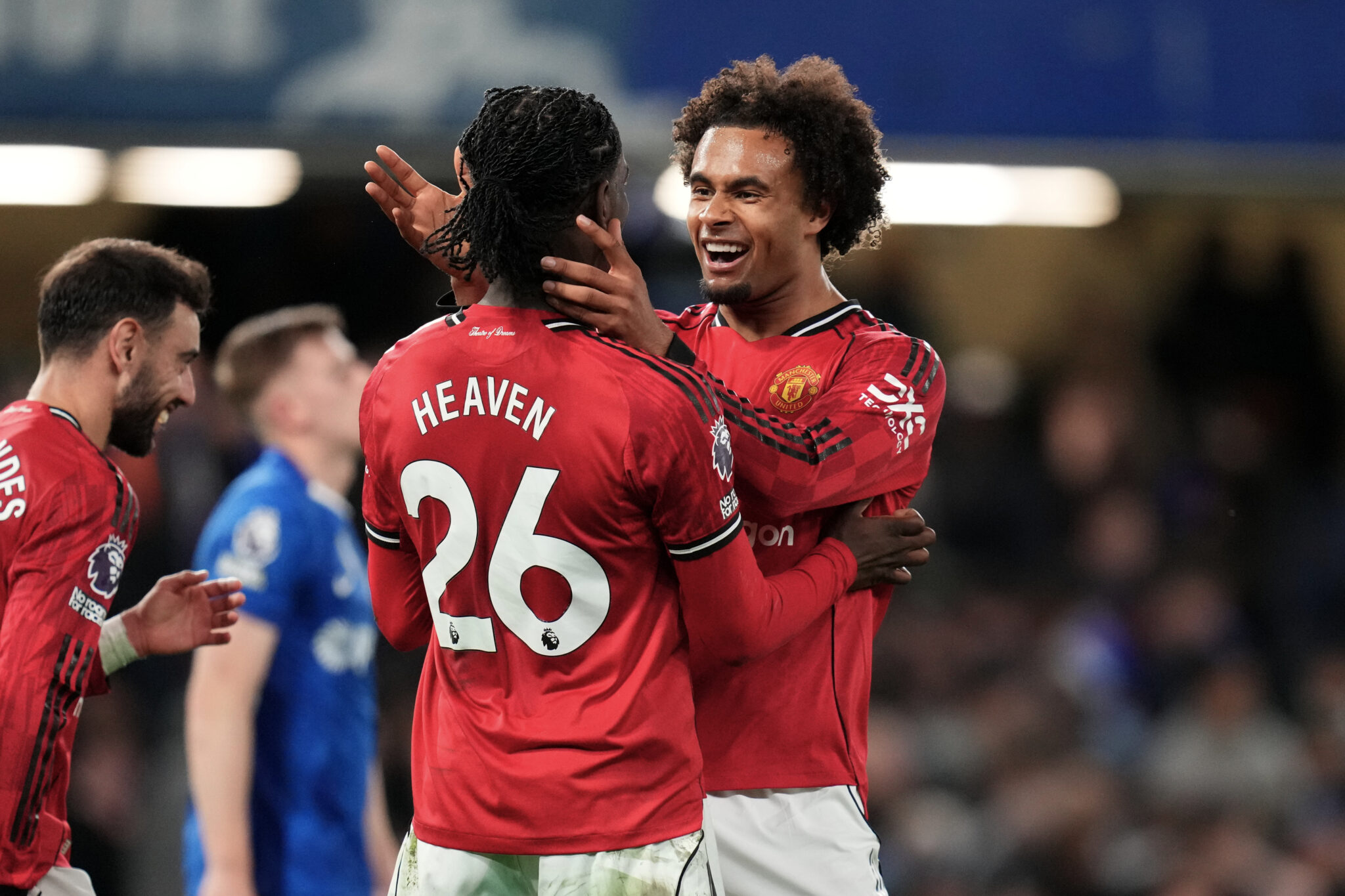 Σπουδαία απόδραση της Γιουνάιτεντ από το «Στάμφορντ Μπριτζ», έμεινε να… μετρά δοκάρια η Τσέλσι