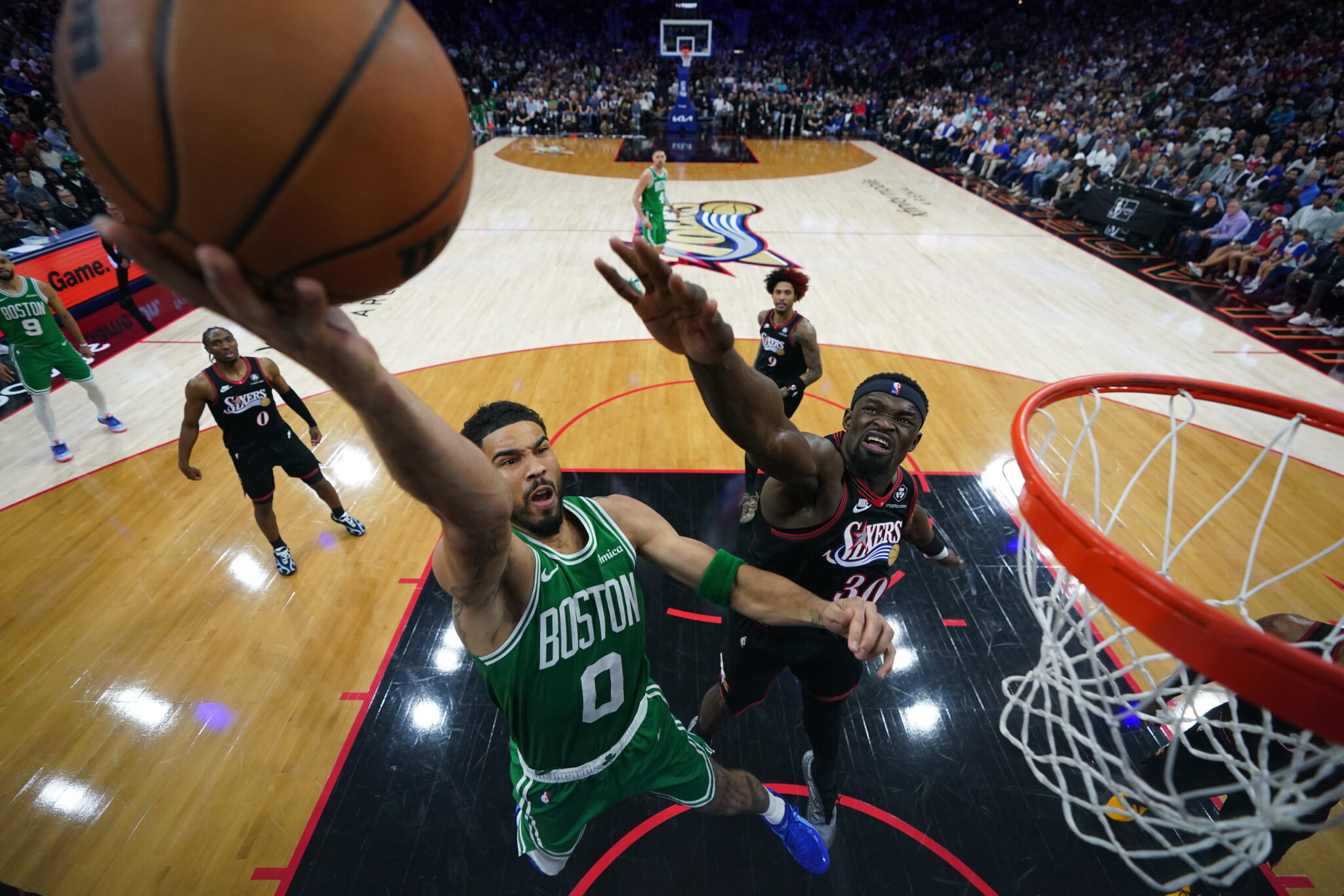 «Δίδυμο φωτιά» Τέιτουμ–Μπράουν και 2-1 για τη Βοστώνη