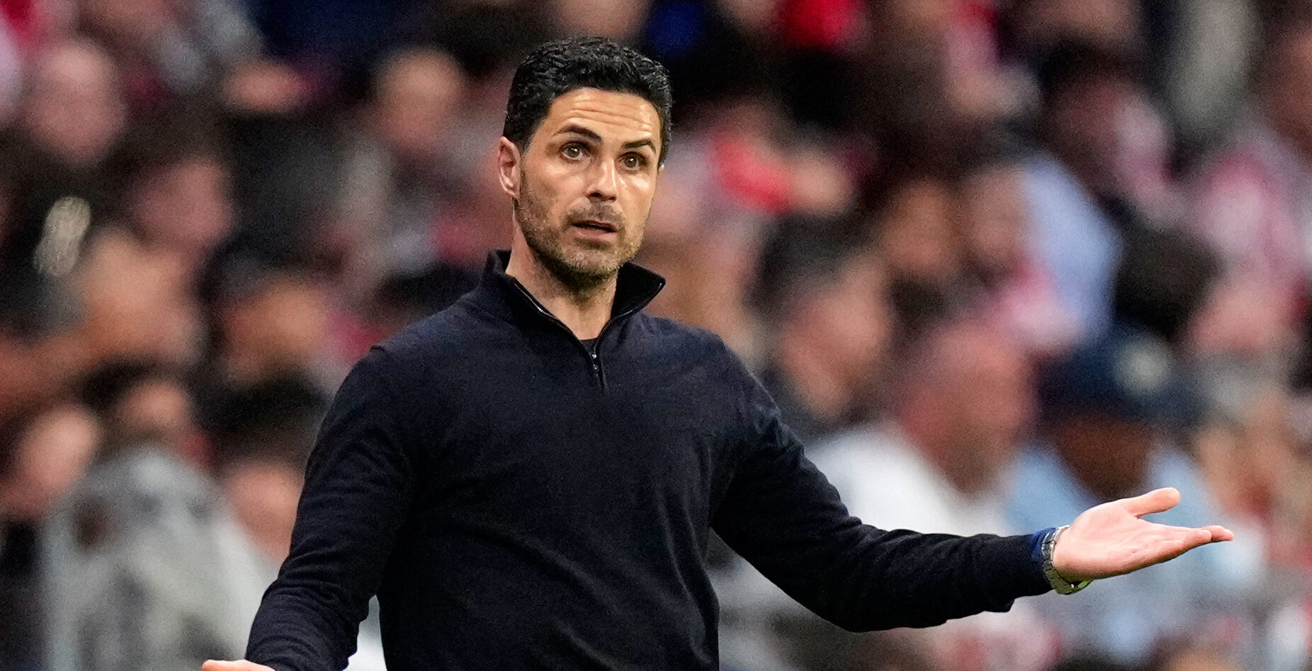 UEFA για τα παράπονα της Άρσεναλ: «Ο Χάντσκο δεν έκανε πέναλτι στον Έζε»