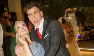 Φειδίας & Στυλιάνα: Κάνουν giveaway 50 προσκλήσεις για τον γάμο τους – Πώς να πάρεις μέρος (ΒΙΝΤΕΟ)