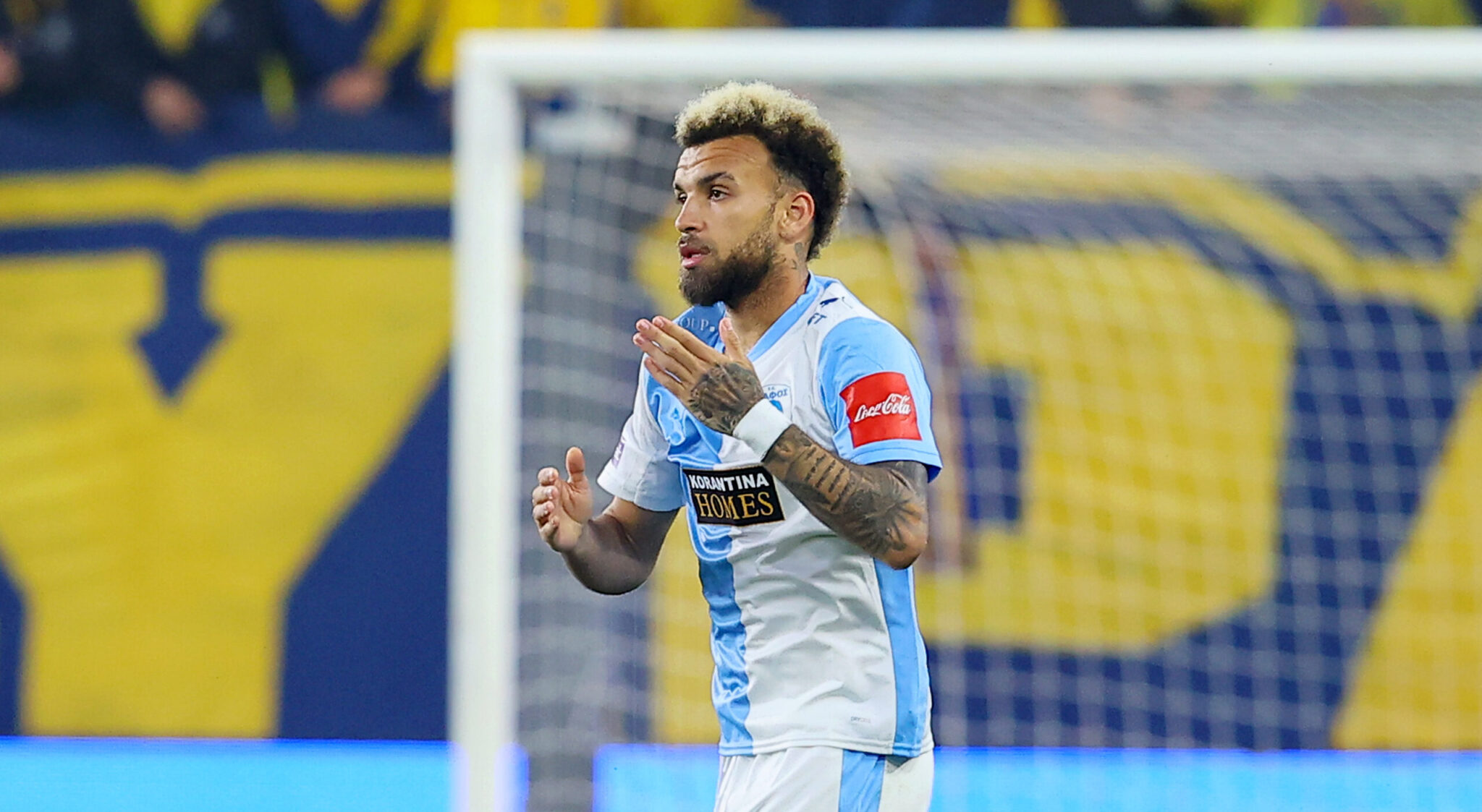 Βλέπει ΑΕΛ και… αφηνιάζει ο Ζάζα