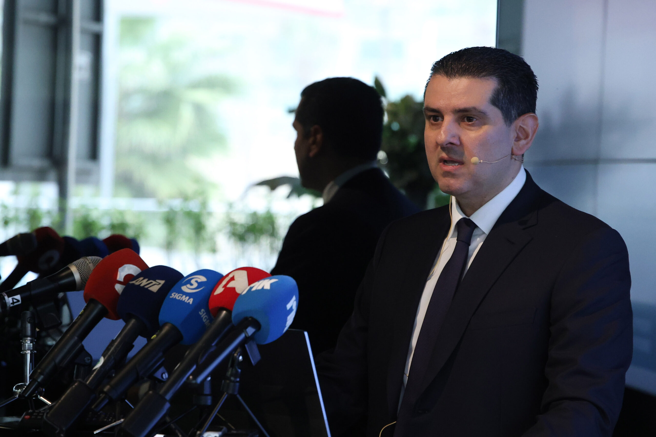 &Epsilon;&mu;&pi;&omicron;&rho;&epsilon;ύ&sigma;&iota;&mu;&alpha; &tau;&alpha; &kappa;&omicron;&iota;&tau;ά&sigma;&mu;&alpha;&tau;&alpha; &laquo;&Gamma;&lambda;&alpha;ύ&kappa;&omicron;&sigmaf;&raquo; &kappa;&alpha;&iota; &laquo;&Pi;ή&gamma;&alpha;&sigma;&omicron;&sigmaf;&raquo; &sigma;&tau;&omicron; &Tau;&epsilon;&mu;ά&chi;&iota;&omicron; 10