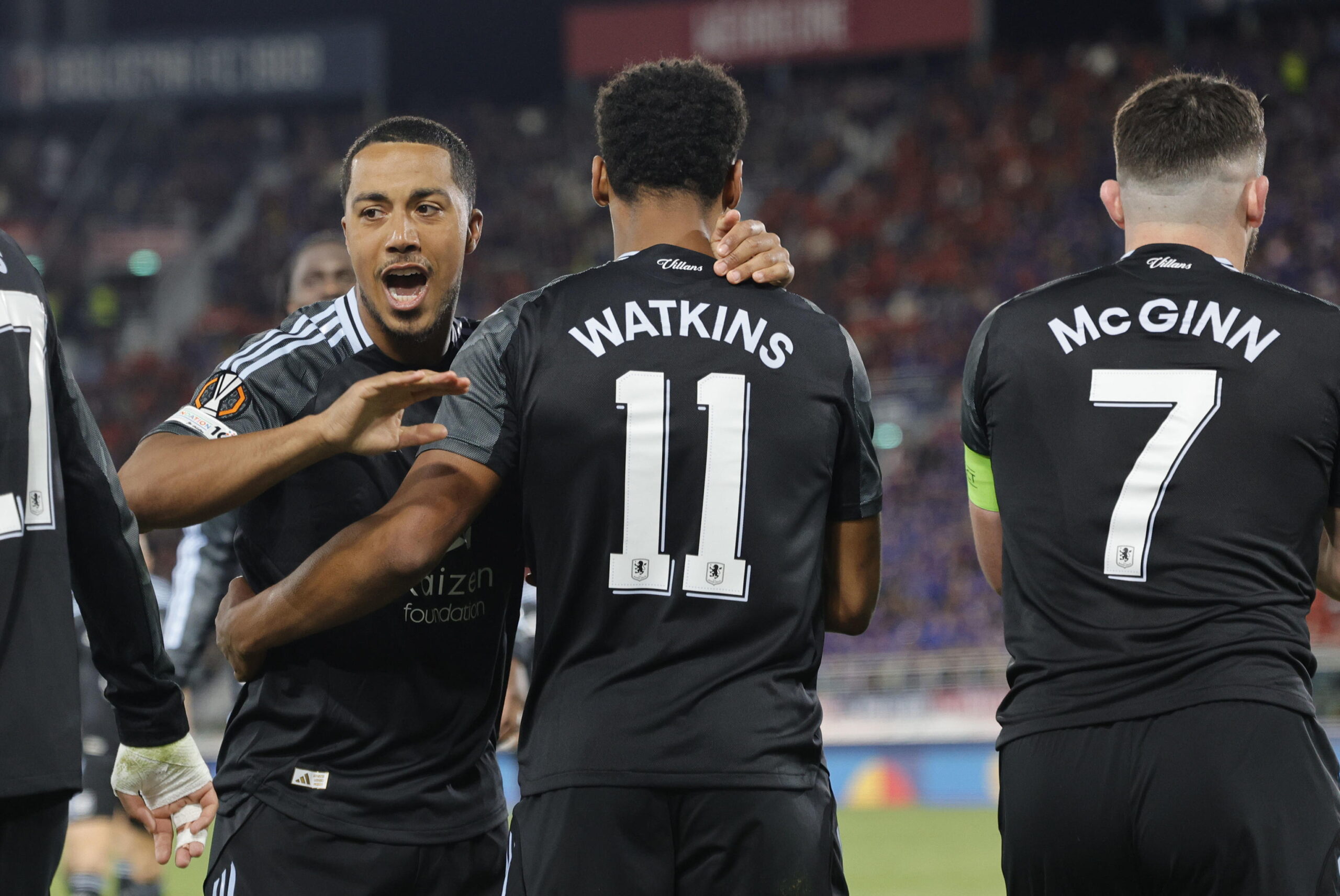 Europa League: «Άλωσε» την Ιταλία η Άστον Βίλα, καθάρισε από νωρίς η Φράιμπουργκ