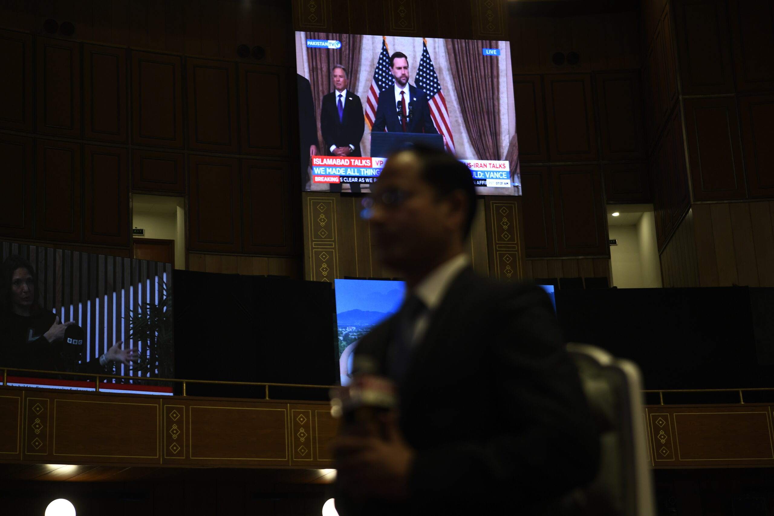 Εκεχειρία στο Ιράν χωρίς νικητές