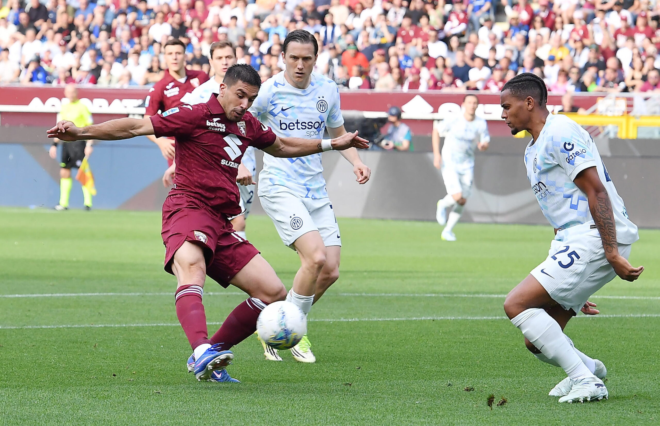 Η Τορίνο «χάλασε» τη γιορτή του Ντιμάρκο για το ρεκόρ, αλλά η Ίντερ είναι μια νίκη μακριά από το Scudetto