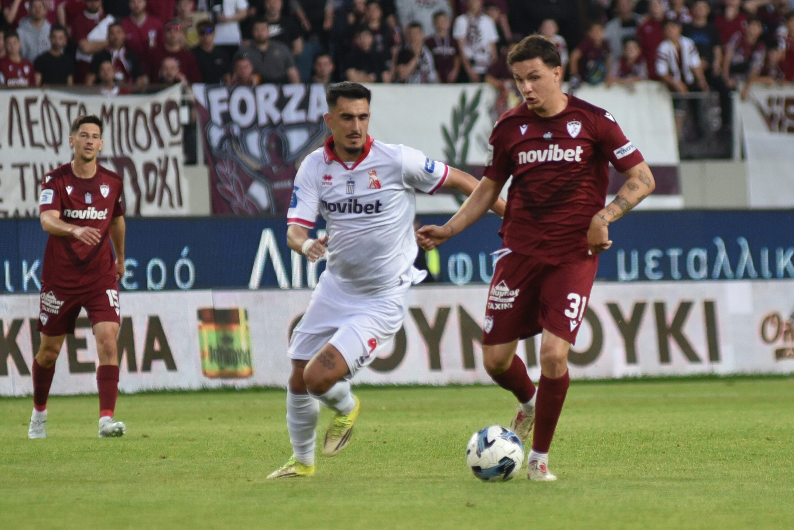 Αλύγιστος ο Πανσερραϊκός, πέρασε από τη Λάρισα και «βύθισε» τη Λάρισα