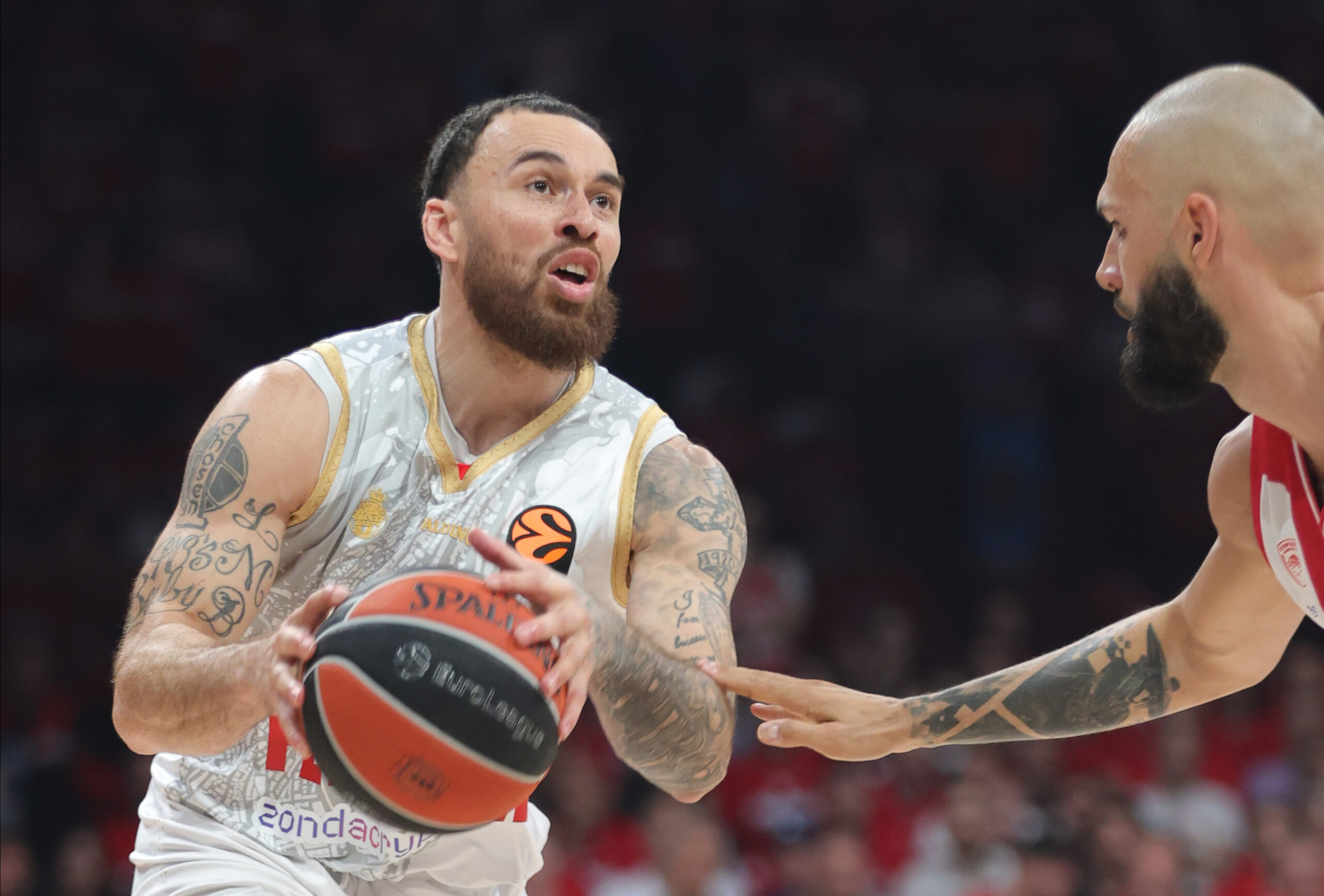 Κινδυνεύει με αποβολή ο Μάικ Τζέιμς