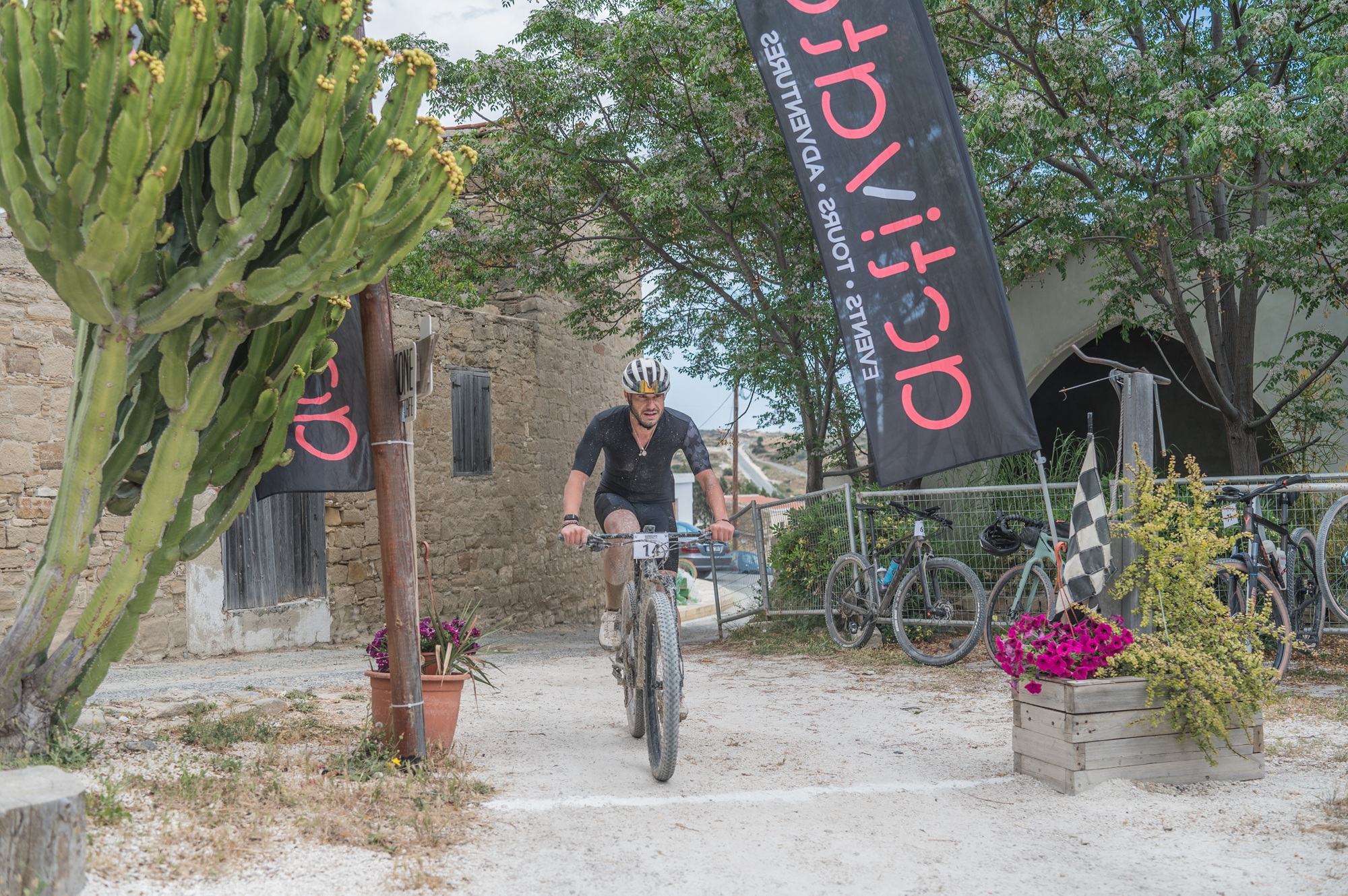 Το μοναδικό Bedrock Gravel Festival επιστρέφει στις 25 Απριλίου