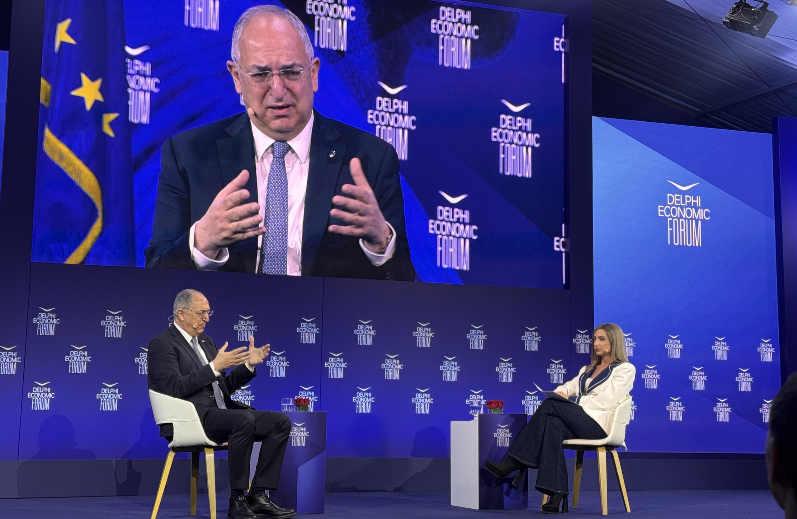 &Alpha;&pi;&alpha;&nu;&tau;ά &sigma;&tau;&eta;&nu; Ά&gamma;&kappa;&upsilon;&rho;&alpha; &omicron; &Kappa;&alpha;&delta;ή&sigmaf;: &Alpha;&nu;&alpha;&mu;έ&nu;&omicron;&upsilon;&mu;&epsilon; &sigma;&epsilon;&beta;&alpha;&sigma;&mu;ό &tau;&omicron;&upsilon; &Delta;&iota;&epsilon;&theta;&nu;&omicron;ύ&sigmaf; &Delta;&iota;&kappa;&alpha;ί&omicron;&upsilon;