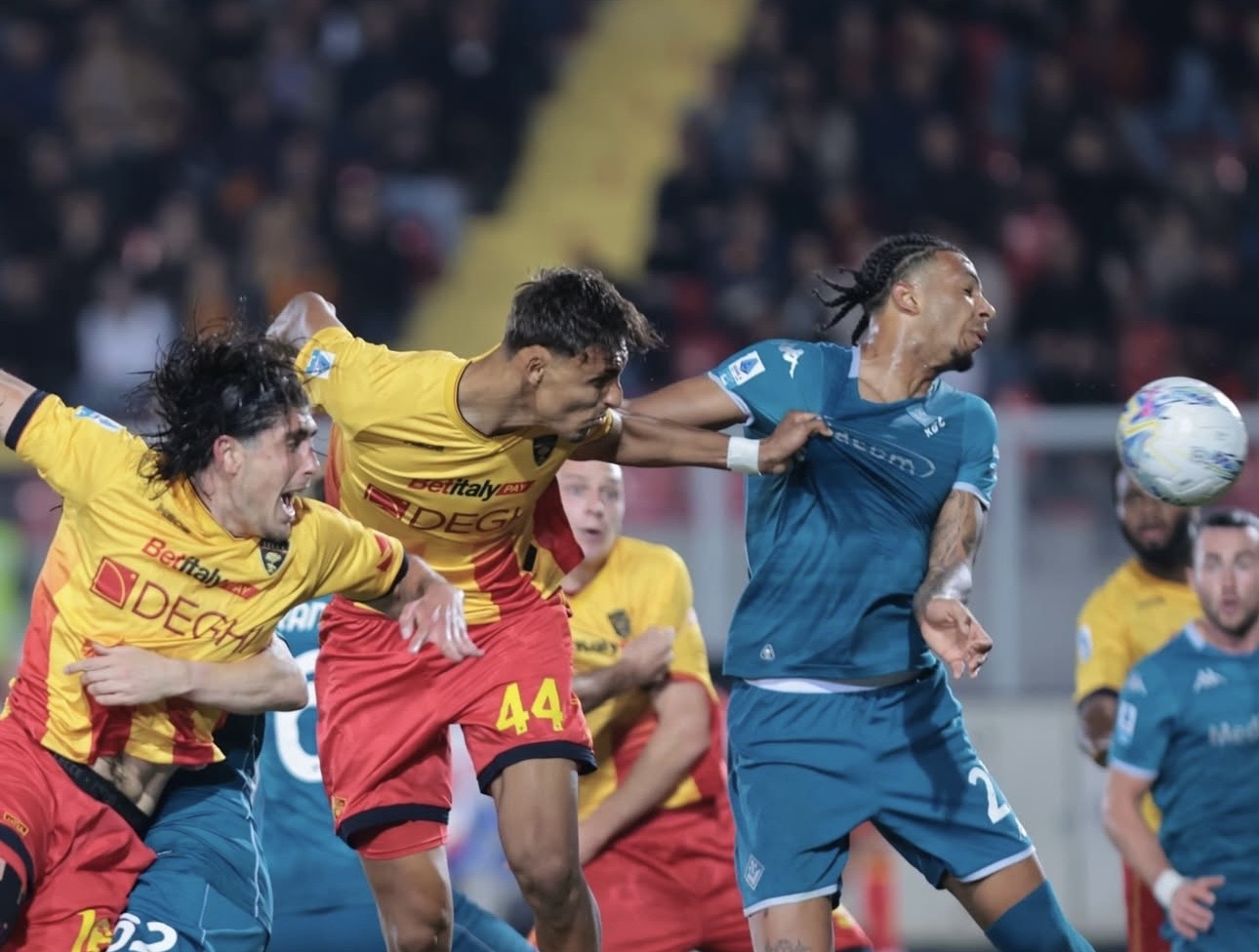 Πήρε βαθμό από τη Φιορεντίνα και ελπίζει για την παραμονή η Λέτσε