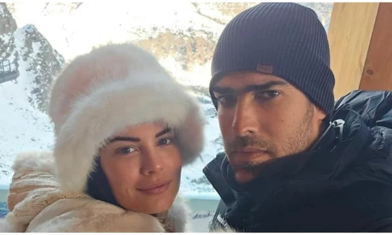 Μαρία Κορινθίου: Το τρυφερό δώρο από τον Καραθανάση για την επέτειό τους (ΦΩΤΟ)