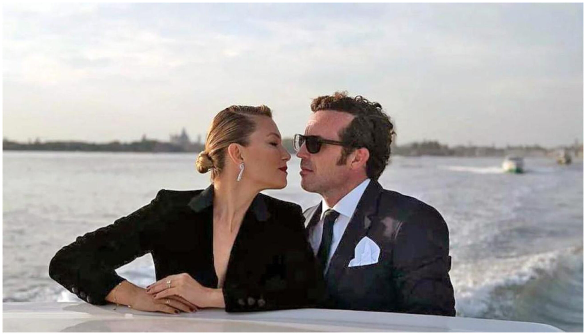 Βίκυ Καγιά: Η on camera απάντηση στις φήμες διαζυγίου με τον Ηλία Κρασσά