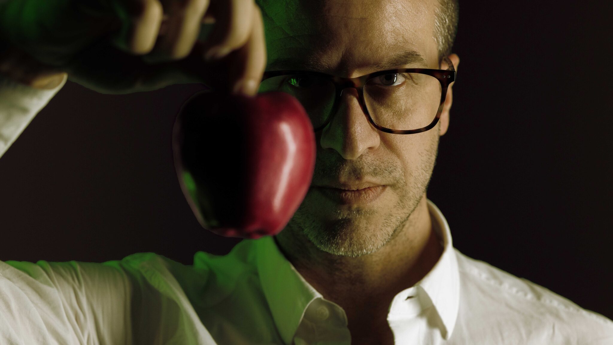 «Ο άνθρωπος που έσπασε τον κώδικα» από την Alpha Square