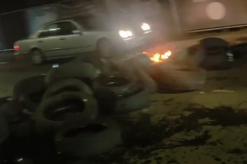 &Beta;&Iota;&Nu;&Tau;&Epsilon;&Omicron;: Έ&beta;&alpha;&lambda;&alpha;&nu; &phi;&omega;&tau;&iota;ά &sigma;&epsilon; &sigma;&omega;&rho;ό &alpha;&pi;ό &lambda;ά&sigma;&tau;&iota;&chi;&alpha; &mu;έ&sigma;&alpha; &sigma;&epsilon; &delta;&rho;ό&mu;&omicron;&upsilon;&sigmaf; &tau;&eta;&sigmaf; &Lambda;&epsilon;&mu;&epsilon;&sigma;&omicron;ύ